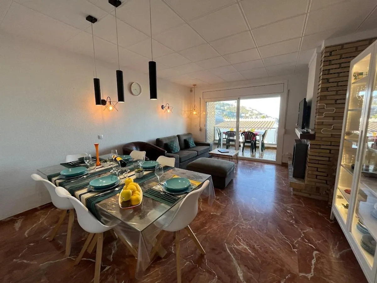 Costa Brava - Roses - Terrace & sea view Apartamento 0*,  Espanha