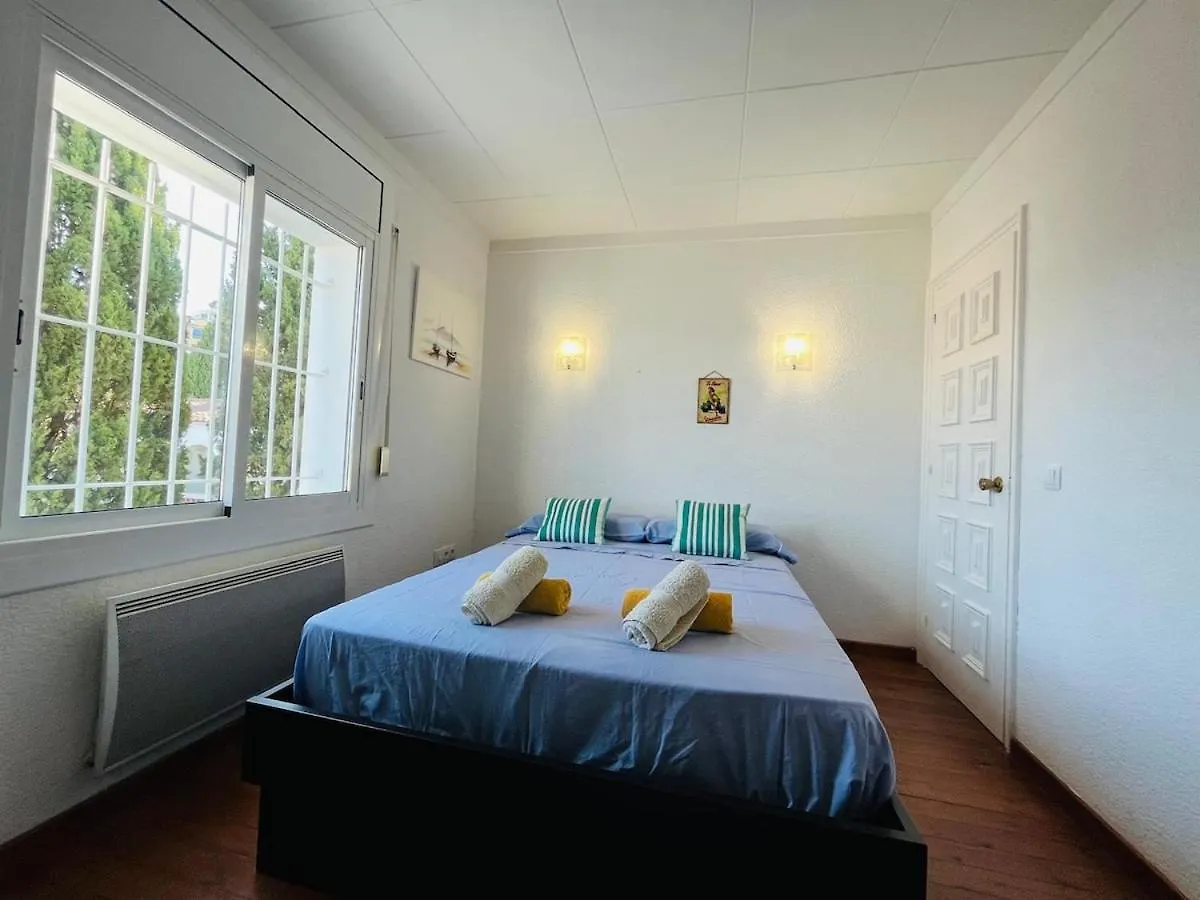 Costa Brava - Roses - Terrace & sea view Apartamento